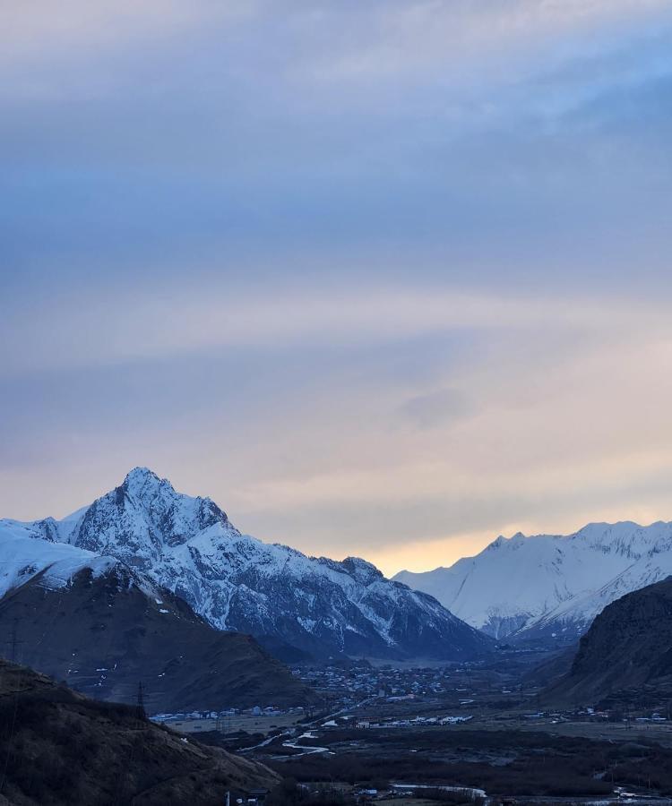 Kazbegi Targmani Cottages Exterior foto